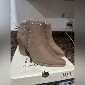 a.n.a Women's Brown Ankle Booties with Studs